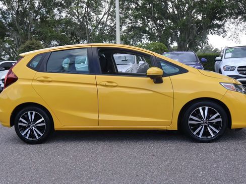 Used 2018 Honda Fit EX image 9