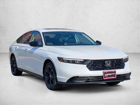 New 2025 Honda Accord SE image 7