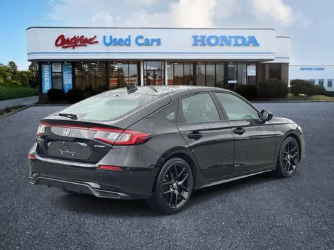 Used 2023 Honda Civic Sport image 5