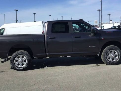 New 2025 RAM 2500 Big Horn image 9