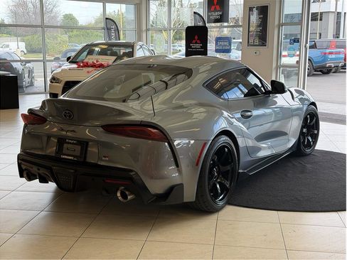 Used 2020 Toyota Supra Premium w/ Driver Assist Package image 5