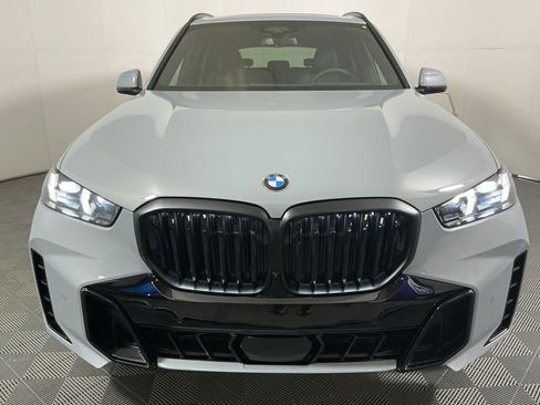 New 2026 BMW X5 sDrive40i w/ M Sport Package image 3