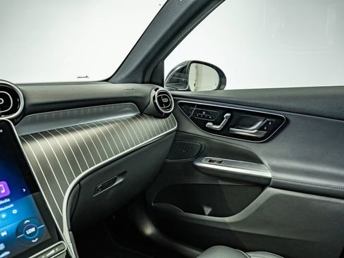 Certified 2026 Mercedes-Benz GLC 300 4MATIC image 28