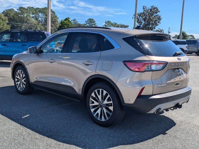 Used 2020 Ford Escape Titanium AWD/4WD image 6