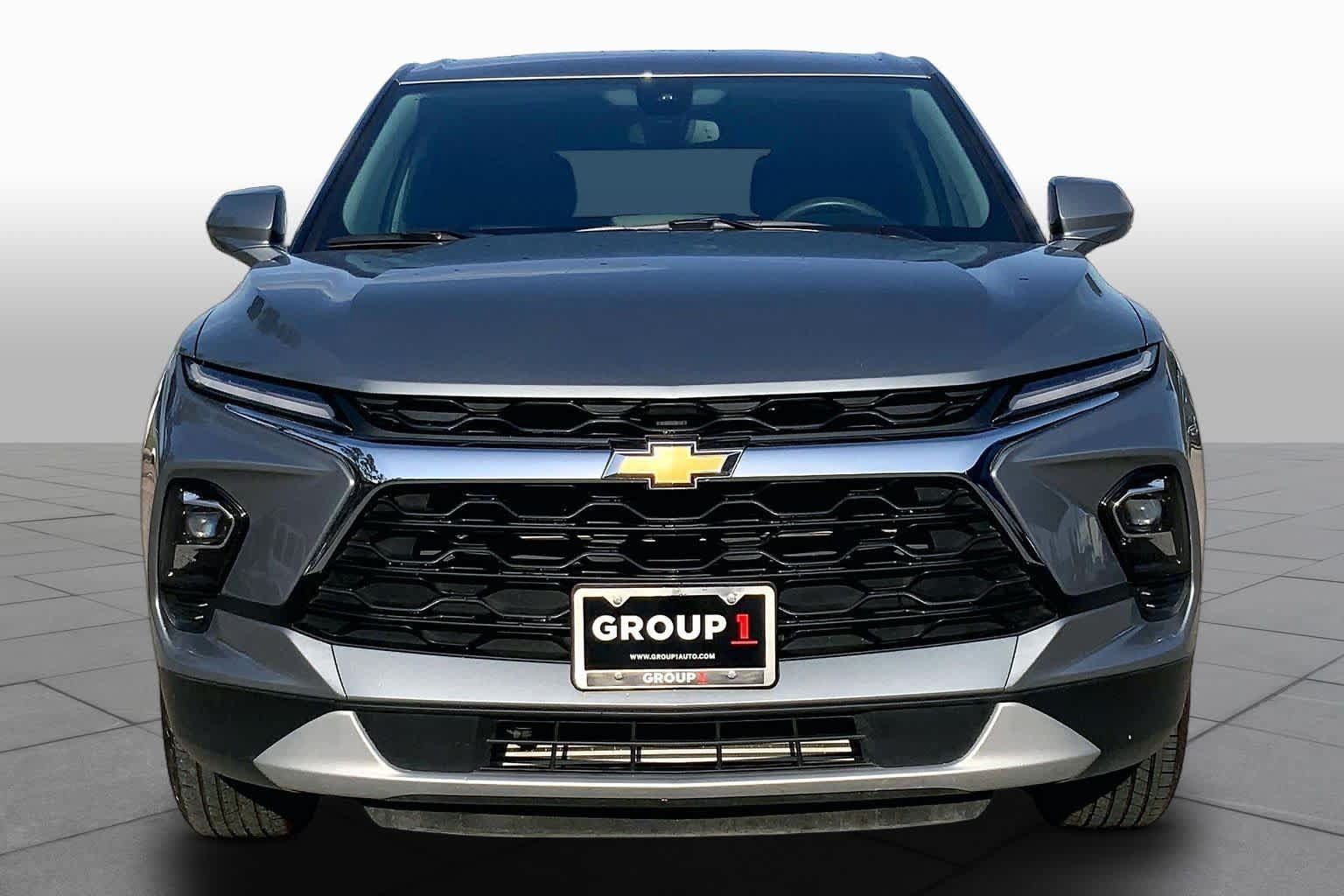Used 2026 Chevrolet Blazer LT FWD image 4