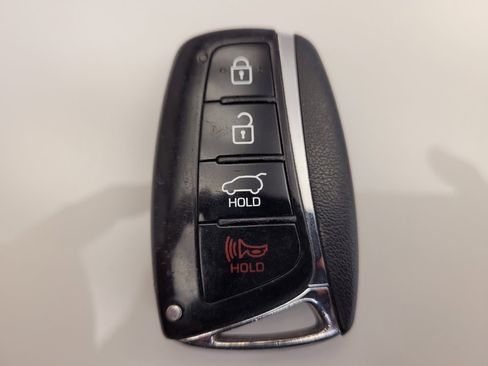 Used 2017 Hyundai Santa Fe SE w/ SE Premium Package 02 image 32