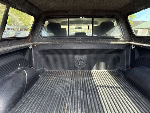 Used 2012 RAM 1500 Express w/ ST Popular Equipment Group AWD/4WD image 13
