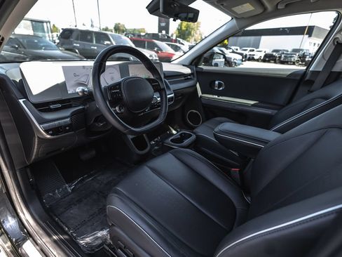 Used 2024 Hyundai Ioniq 5 Limited AWD/4WD image 17