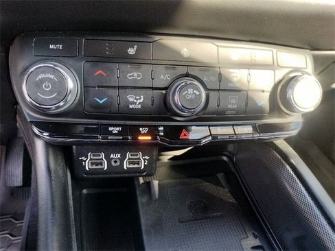 Used 2022 Dodge Durango R/T image 28