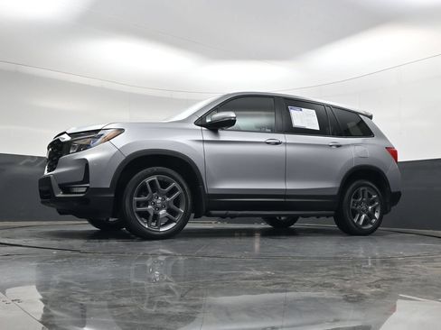 Used 2023 Honda Passport EX-L image 32