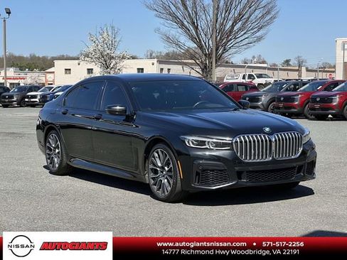 Used 2020 BMW 750i xDrive w/ Executive Package image 1