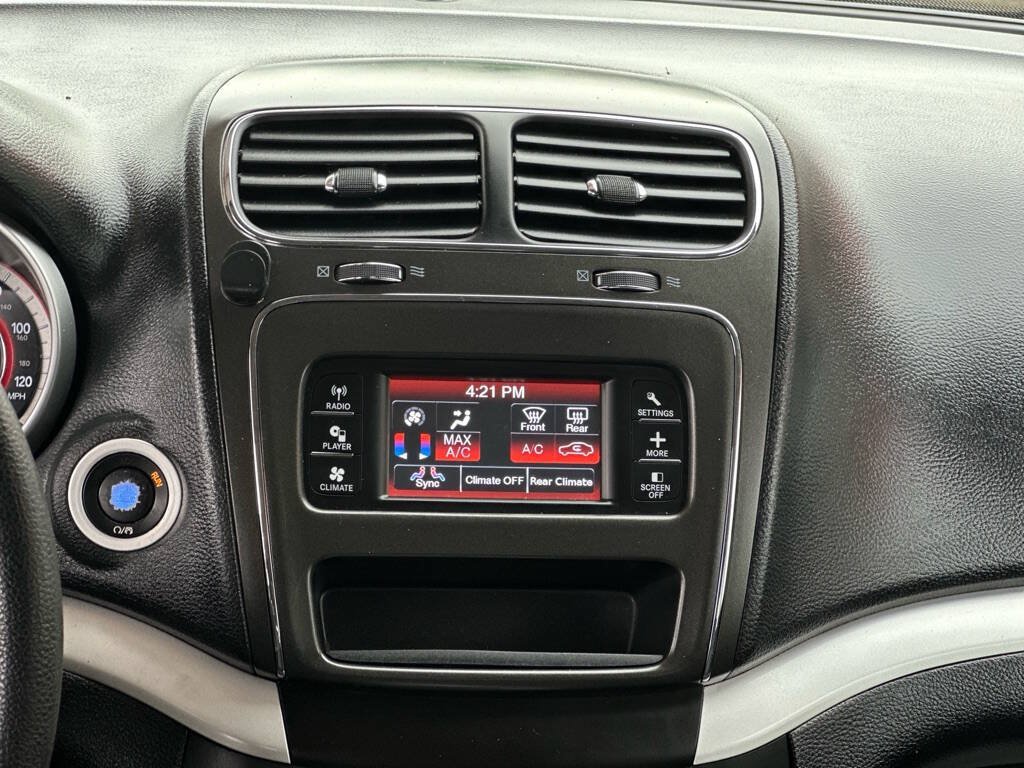 Used 2017 Dodge Journey SXT AWD/4WD image 17