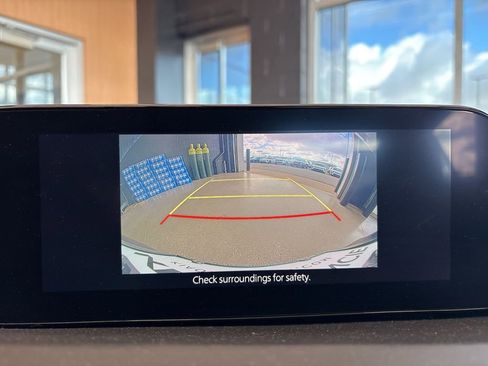 Used 2024 MAZDA MAZDA3 s image 25