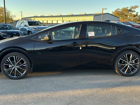 New 2026 Toyota Prius XLE image 4