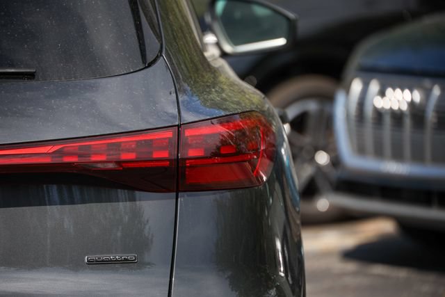 Certified 2025 Audi Q5 Premium AWD/4WD image 31