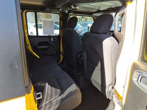 Used 2019 Jeep Wrangler Unlimited Sport S image 14