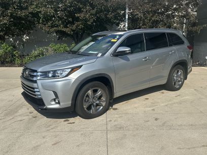Used 2019 Toyota Highlander Limited Platinum