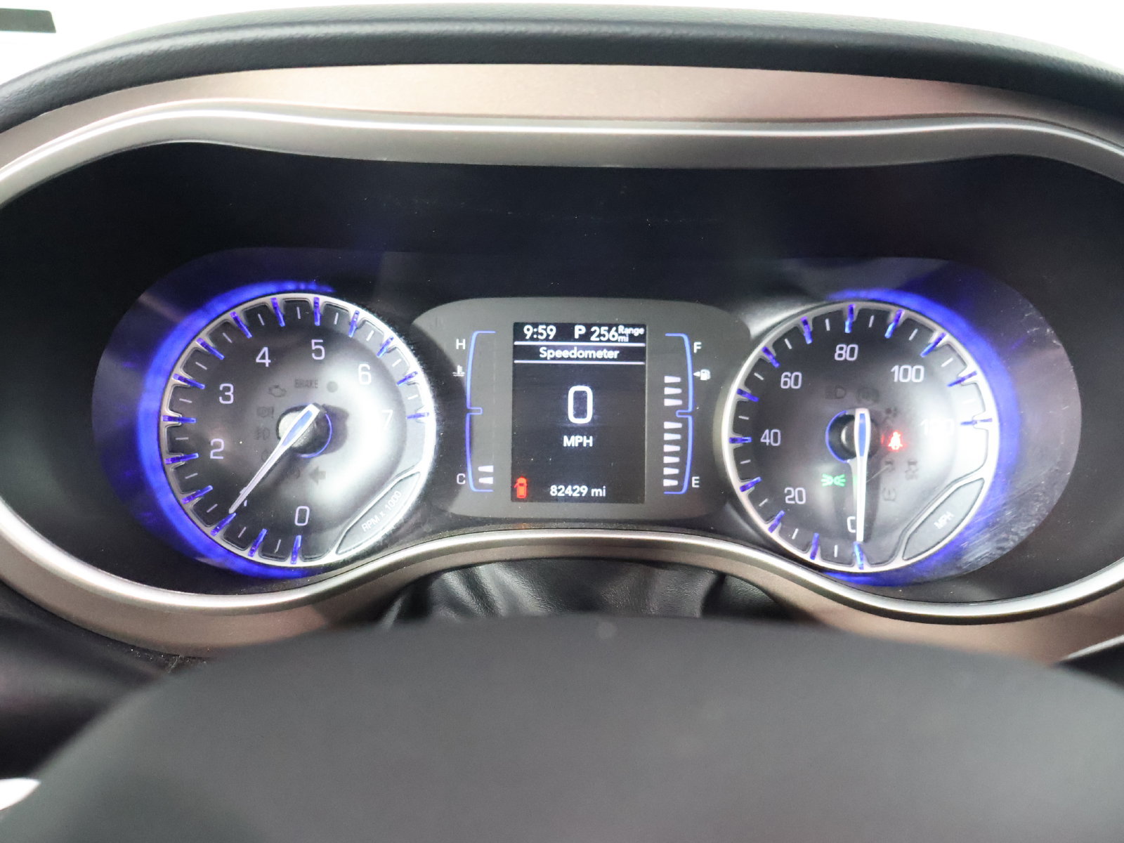 Used 2023 Chrysler Voyager LX FWD image 29
