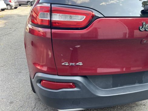 Used 2015 Jeep Cherokee Limited AWD/4WD image 7