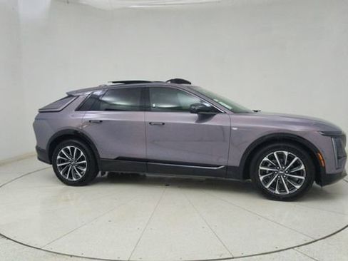 Used 2024 Cadillac Lyriq Sport image 67
