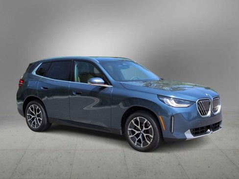 Used 2026 BMW X3 xDrive30i AWD/4WD image 2