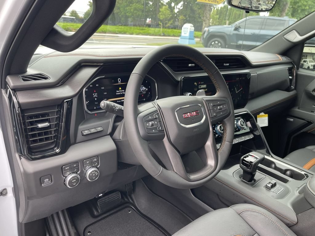 New 2026 GMC Sierra 1500 AT4 w/ AT4 Premium Package AWD/4WD image 10