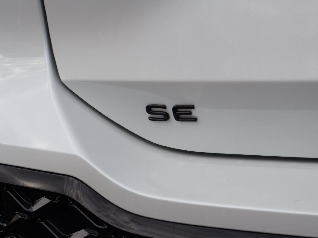 New 2026 Volkswagen Tiguan SE R-Line AWD/4WD image 34
