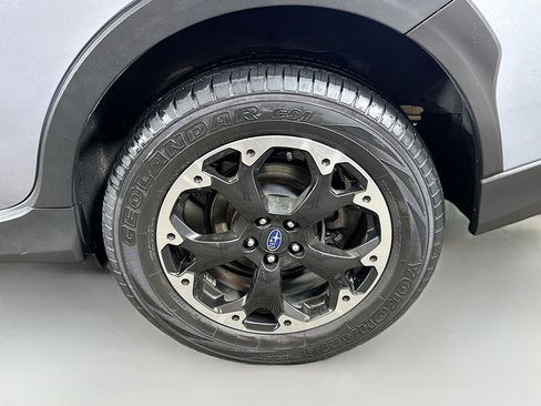 Used 2021 Subaru Crosstrek 2.0i Premium image 29