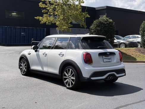 Used 2024 MINI Cooper S w/ Signature Upholstery Package FWD image 15