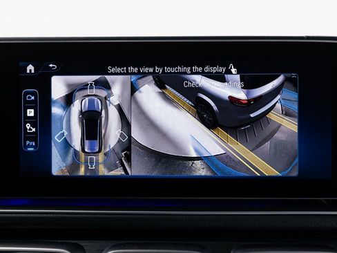 Certified 2026 Mercedes-Benz GLS 450 4MATIC image 23
