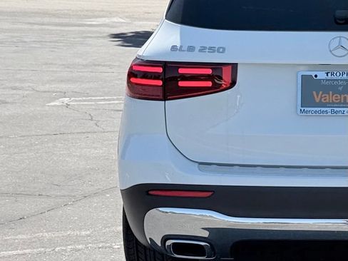 New 2026 Mercedes-Benz GLB 250 image 12