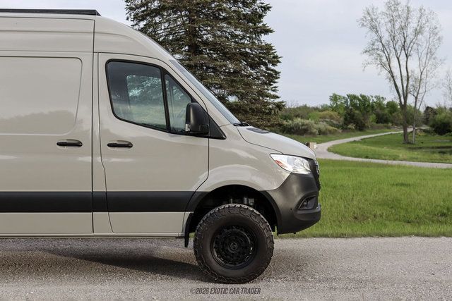 Used 2023 Mercedes-Benz Sprinter 2500 image 11