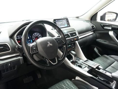 Used 2018 Mitsubishi Eclipse Cross SE image 14