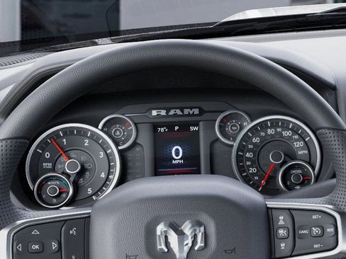 New 2025 RAM 2500 Tradesman AWD/4WD image 17