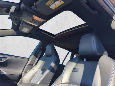 Used 2020 Toyota RAV4 XSE image 21