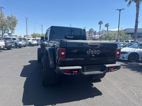 Used 2022 Jeep Gladiator Rubicon w/ Trailer Tow Package AWD/4WD image 11