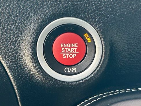 Used 2023 Dodge Challenger SRT Hellcat RWD image 30