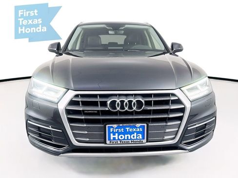 Used 2018 Audi Q5 2.0T Premium Plus w/ Premium Plus Package image 2