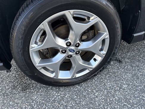 Used 2017 Subaru Forester 2.5i Touring image 11