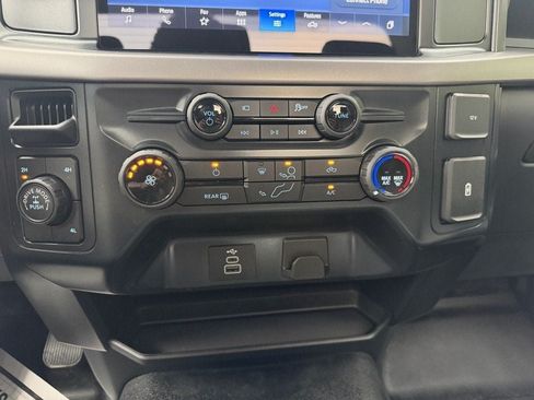 Used 2025 Ford F150 XL w/ Equipment Group 103A High AWD/4WD image 18