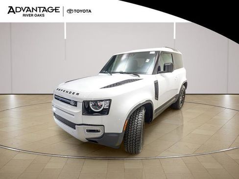 Used 2023 Land Rover Defender 90 S AWD/4WD image 4