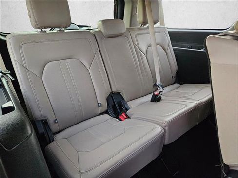 Used 2024 Ford Expedition Max Limited image 21