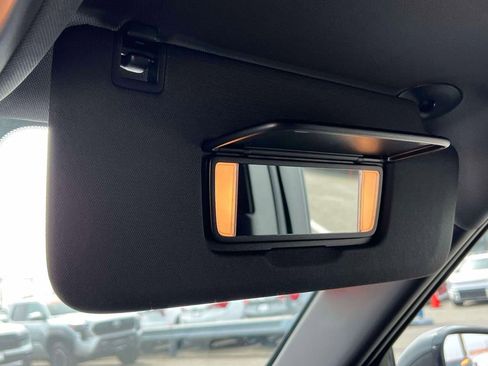 Used 2023 Chevrolet TrailBlazer RS w/ Sun and Liftgate Package image 29