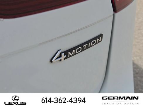 Used 2024 Volkswagen Tiguan SE AWD/4WD image 18