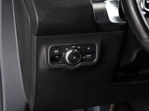 Used 2023 Mercedes-Benz EQB 250+ w/ Exclusive Package image 27