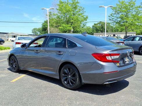 Used 2019 Honda Accord LX image 8