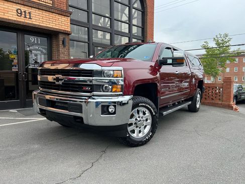 Used 2015 Chevrolet Silverado 2500 LTZ w/ LTZ Plus Package AWD/4WD image 1
