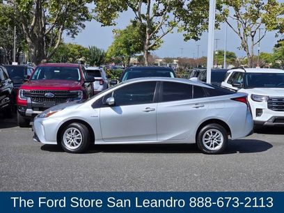 Used 2020 Toyota Prius LE w/ Carpet Mat Package