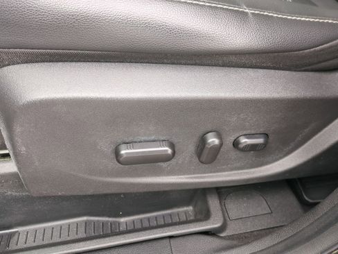 Certified 2018 Ford Escape Titanium image 29