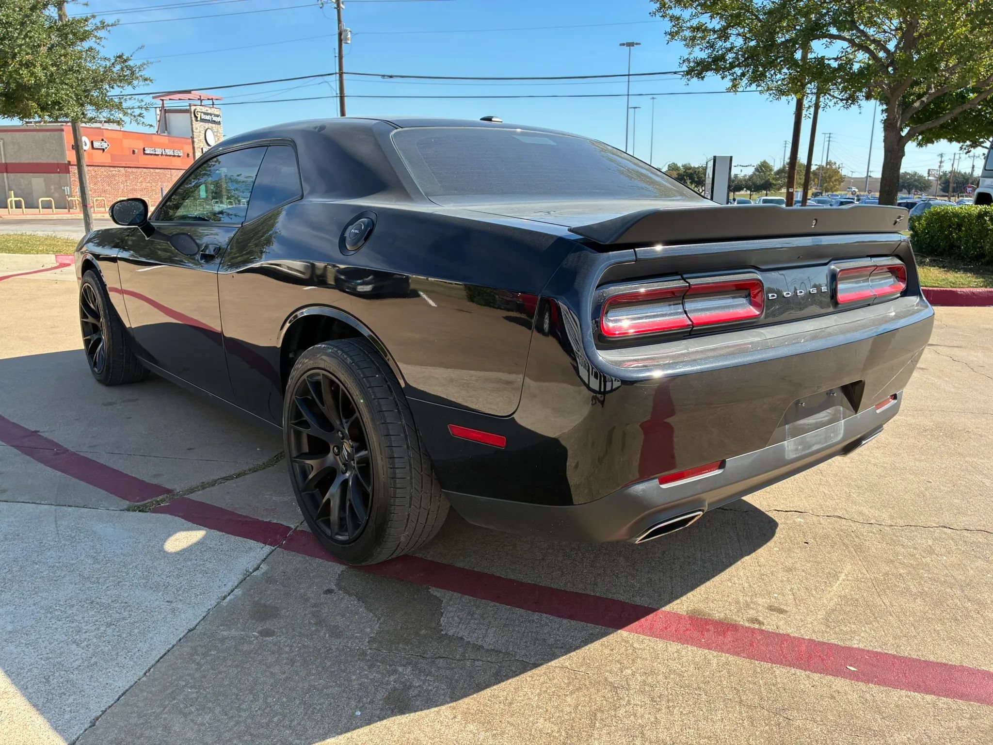Used 2019 Dodge Challenger SXT w/ Blacktop Package AWD/4WD image 5